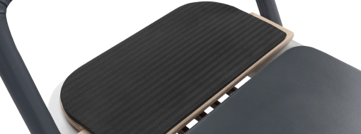 Платформа для пилатеса с нескользящей поверхностью и подушкой. Нескользящая платформа для пилатеса с легкой установкой и чехлом для подушки.