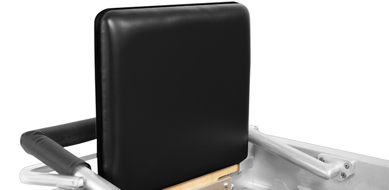 Contrology Reformer 86” и 89” с Jumpboard Тренажёр Contrology Reformer с сатинированной отделкой и опцией Jumpboard