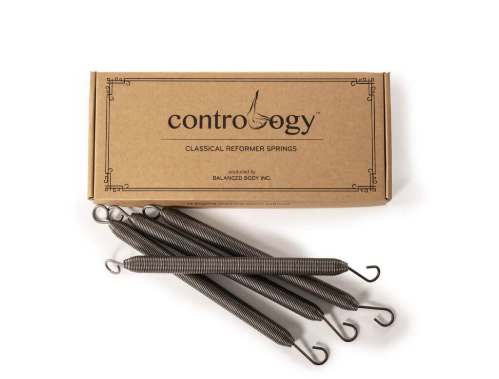 Пружины для реформера Contrology с упаковкой от Balanced Body.